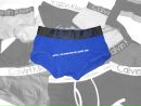 Calvin Klein фотография #2 (источник - https://vk.com/id152586441)