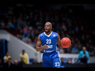 Malcolm_Griffin_39_s_Crazy_No-Look_Pass